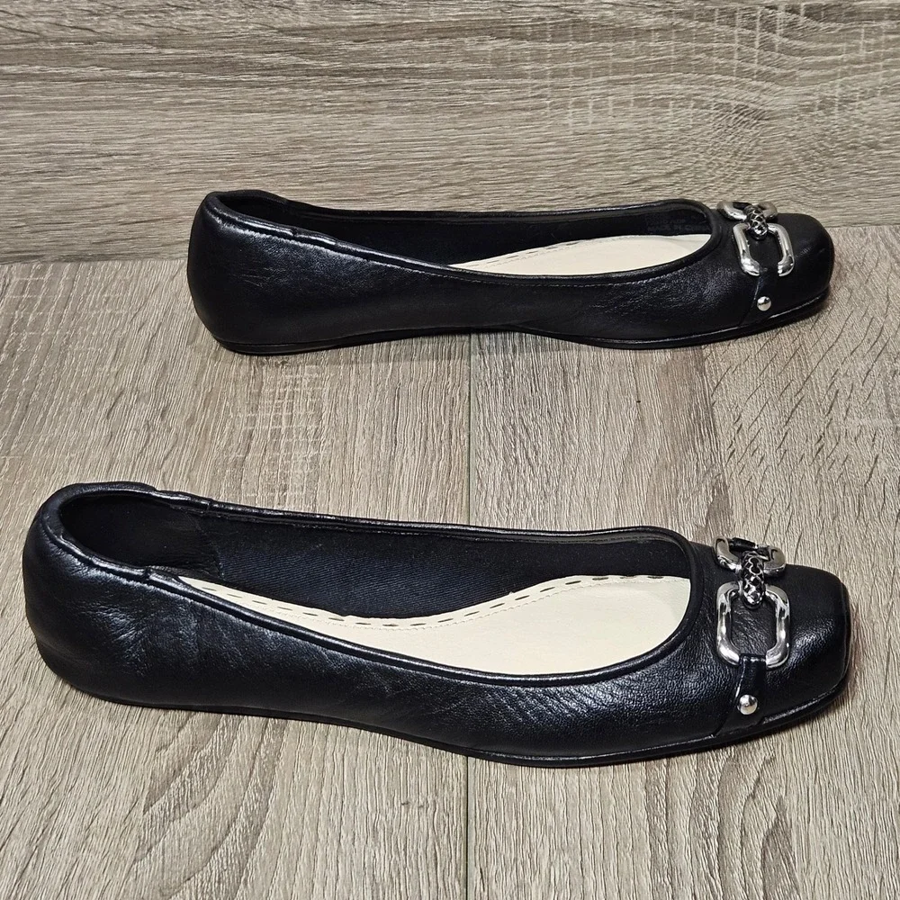 Coach Black Leather Square Toe Ballet Flats Silver Chain Link Buckle Detail 7.5B